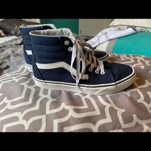 NAVY BLUE HIGH TOP VANS